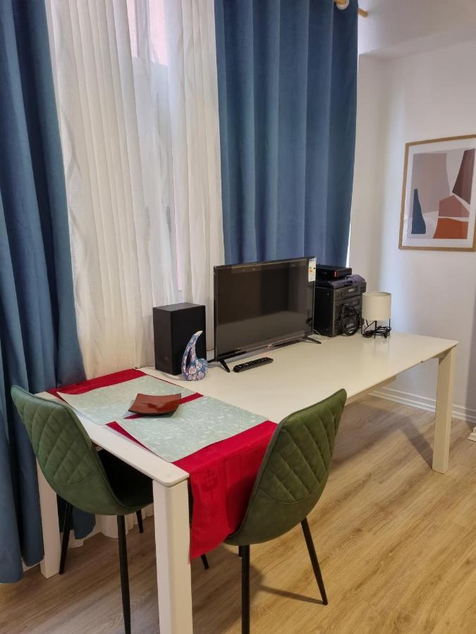 Cozy Apartment In City Center ติรานา ภายนอก รูปภาพ